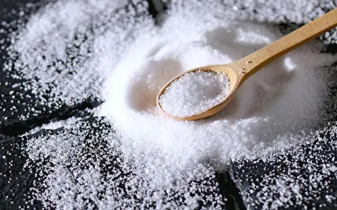 En träsked med salt, en påminnelse om att undvika jodbrist.